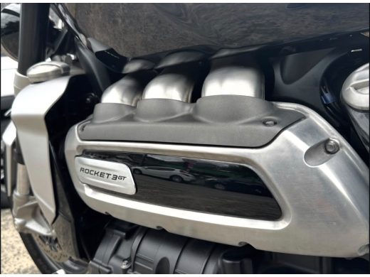 TRIUMPH ROCKET III - foto 8