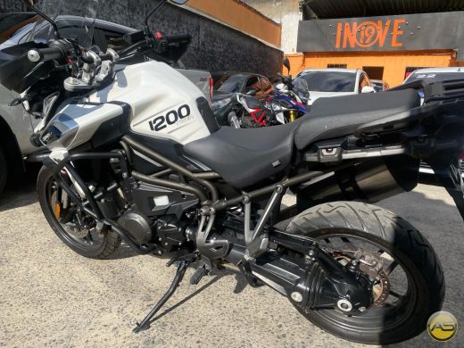 TRIUMPH TIGER 1200 XR - foto 3