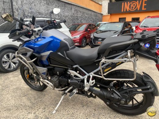 TRIUMPH TIGER EXPLORER - foto 2