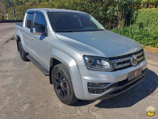 VOLKSWAGEN Amarok - foto 3