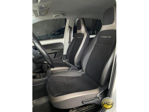 VOLKSWAGEN Cross Up - foto 8