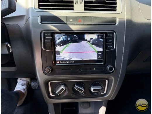 VOLKSWAGEN Fox - foto 2