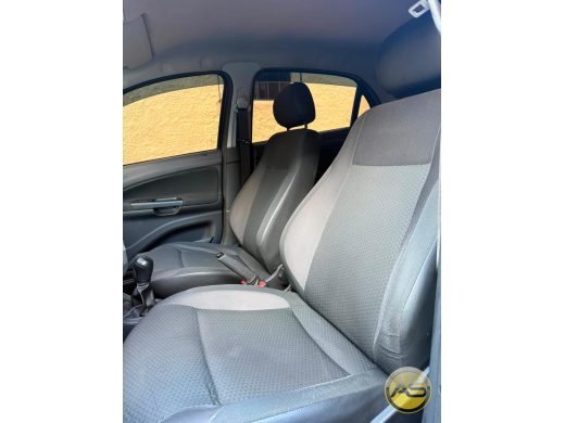 VOLKSWAGEN Gol - foto 6