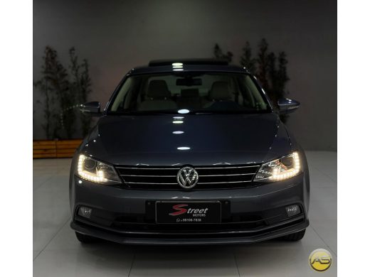 VOLKSWAGEN Jetta - foto 2