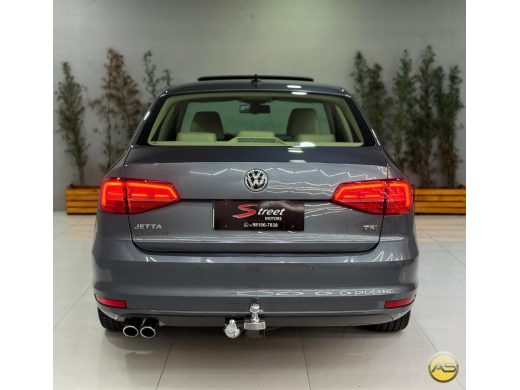 VOLKSWAGEN Jetta - foto 4