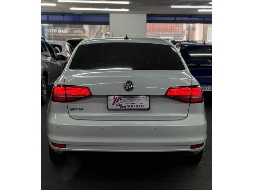 VOLKSWAGEN Jetta - foto 5