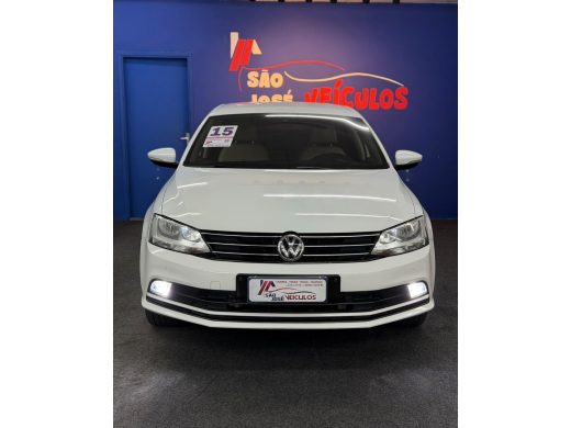 VOLKSWAGEN Jetta - foto 2