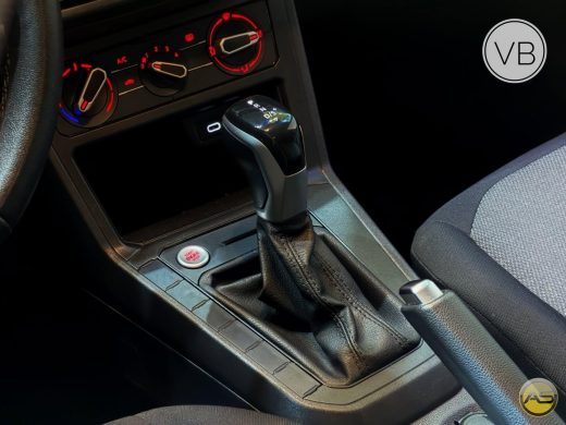 VOLKSWAGEN Polo - foto 5