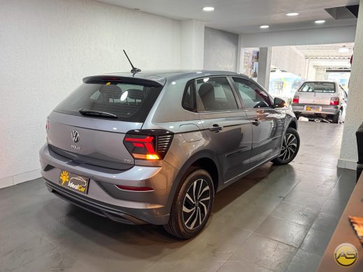 VOLKSWAGEN Polo - foto 4
