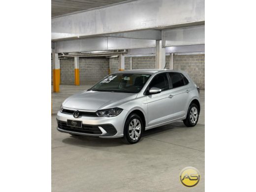 VOLKSWAGEN Polo - foto 2