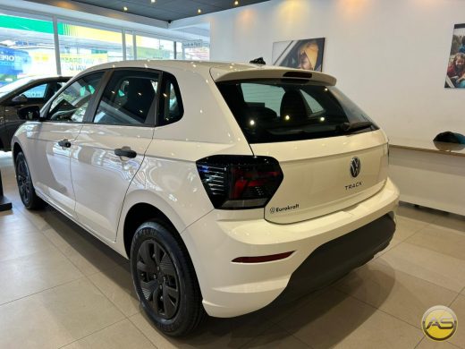 VOLKSWAGEN Polo - foto 2
