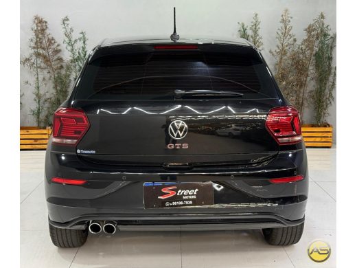 VOLKSWAGEN Polo - foto 2