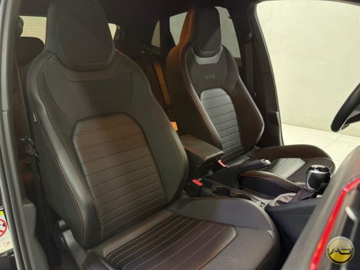 VOLKSWAGEN Polo - foto 7