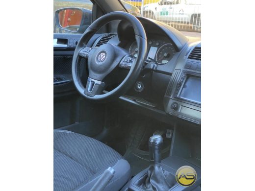 VOLKSWAGEN Polo - foto 6