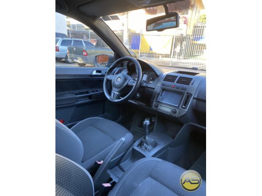 VOLKSWAGEN Polo - foto 7
