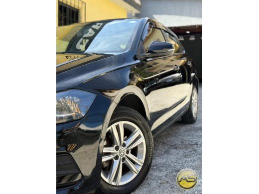 VOLKSWAGEN Polo - foto 2
