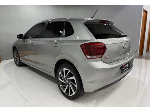 VOLKSWAGEN Polo - foto 6
