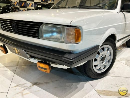 VOLKSWAGEN Saveiro - foto 2