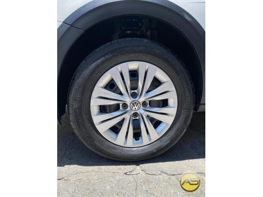 VOLKSWAGEN Saveiro - foto 5