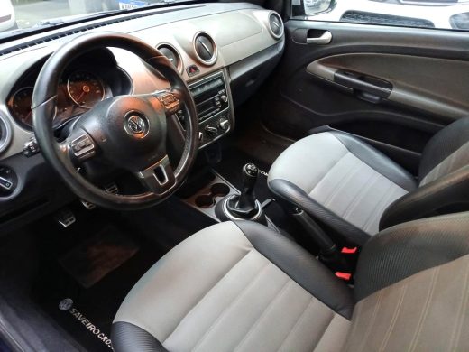 VOLKSWAGEN Saveiro - foto 8