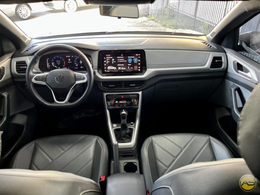 VOLKSWAGEN T-Cross - foto 8