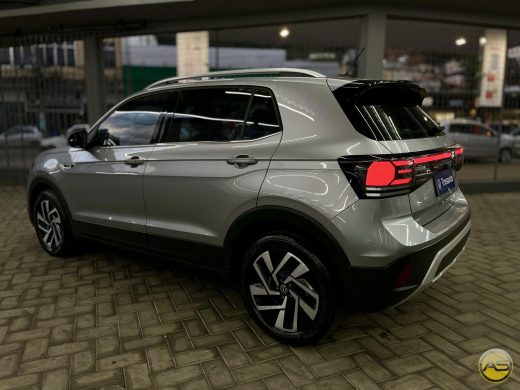 VOLKSWAGEN T-Cross - foto 4