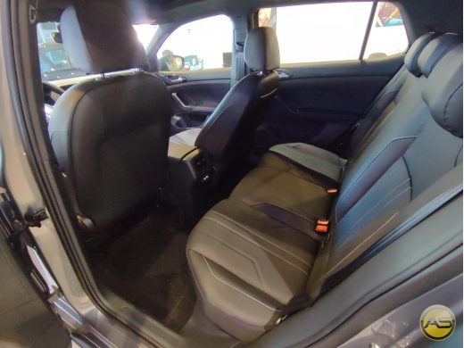 VOLKSWAGEN T-Cross - foto 4