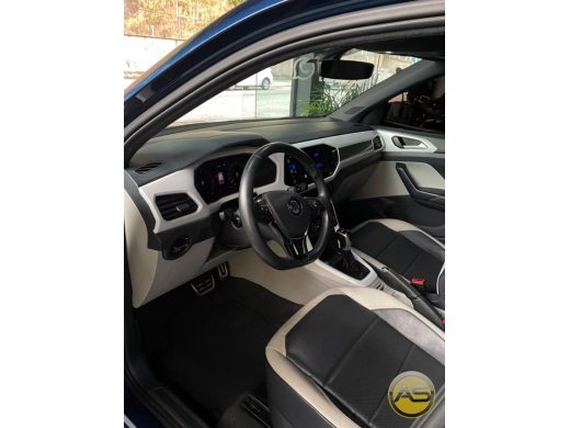 VOLKSWAGEN T-Cross - foto 10