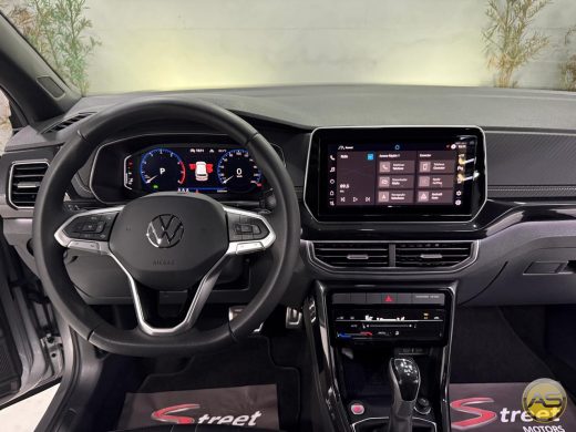 VOLKSWAGEN T-Cross - foto 8