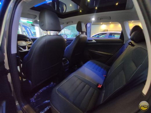 VOLKSWAGEN Taos - foto 4