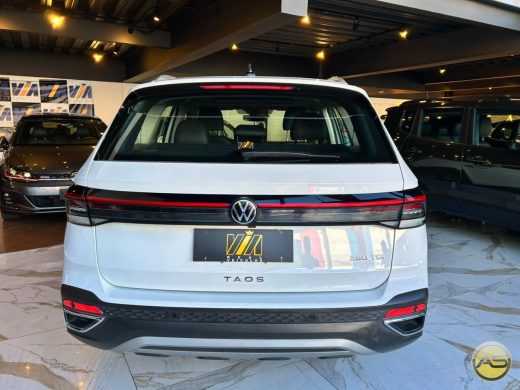 VOLKSWAGEN Taos - foto 7