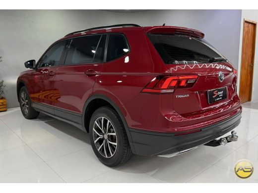 VOLKSWAGEN Tiguan - foto 6