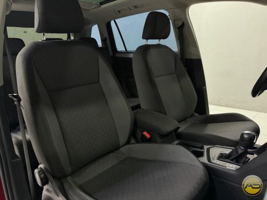 VOLKSWAGEN Tiguan - foto 8