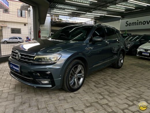 VOLKSWAGEN Tiguan - foto 5