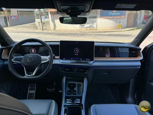 VOLKSWAGEN Tiguan - foto 6