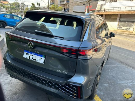 VOLKSWAGEN Tiguan - foto 3