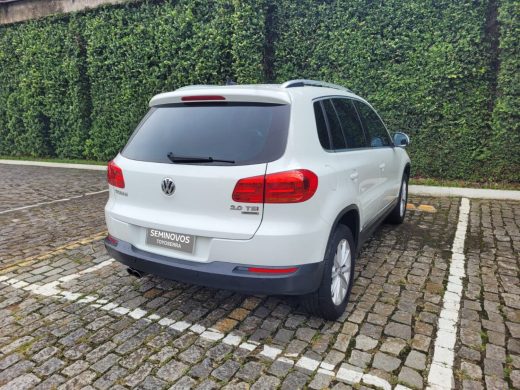 VOLKSWAGEN Tiguan - foto 5