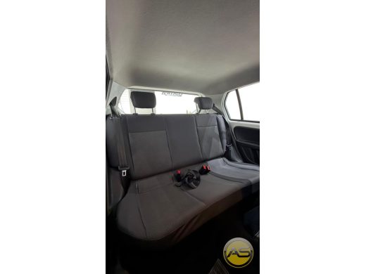 VOLKSWAGEN UP - foto 7