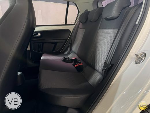 VOLKSWAGEN UP - foto 4