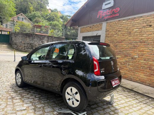 VOLKSWAGEN UP - foto 3