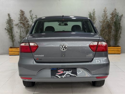 VOLKSWAGEN Voyage - foto 4