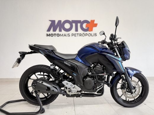 YAMAHA FZ25 - foto 2