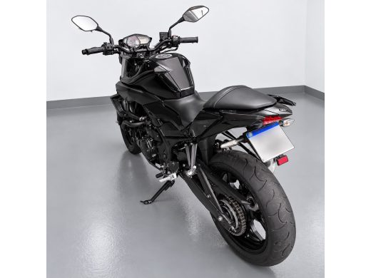 YAMAHA MT-03 - foto 3