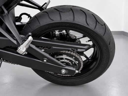 YAMAHA MT-03 - foto 5