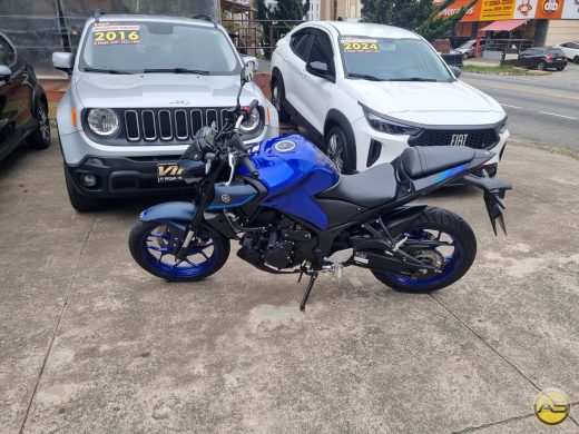 YAMAHA MT-03 - foto 2