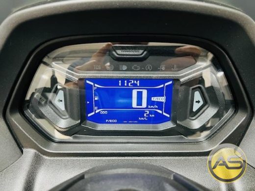 YAMAHA N MAX 160 - foto 5