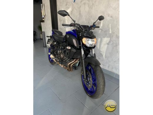 YAMAHA MT-07 - foto 7