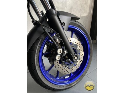 YAMAHA MT-07 - foto 6