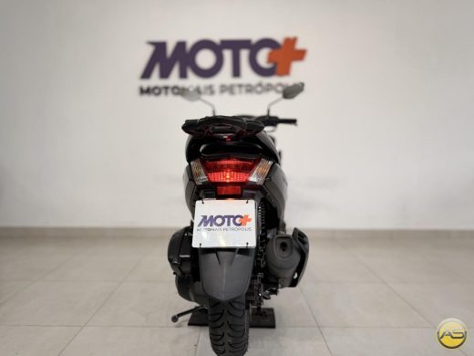 YAMAHA N MAX 160 - foto 4