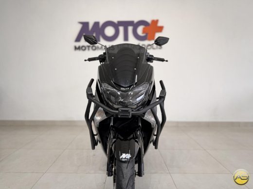 YAMAHA N MAX 160 - foto 8